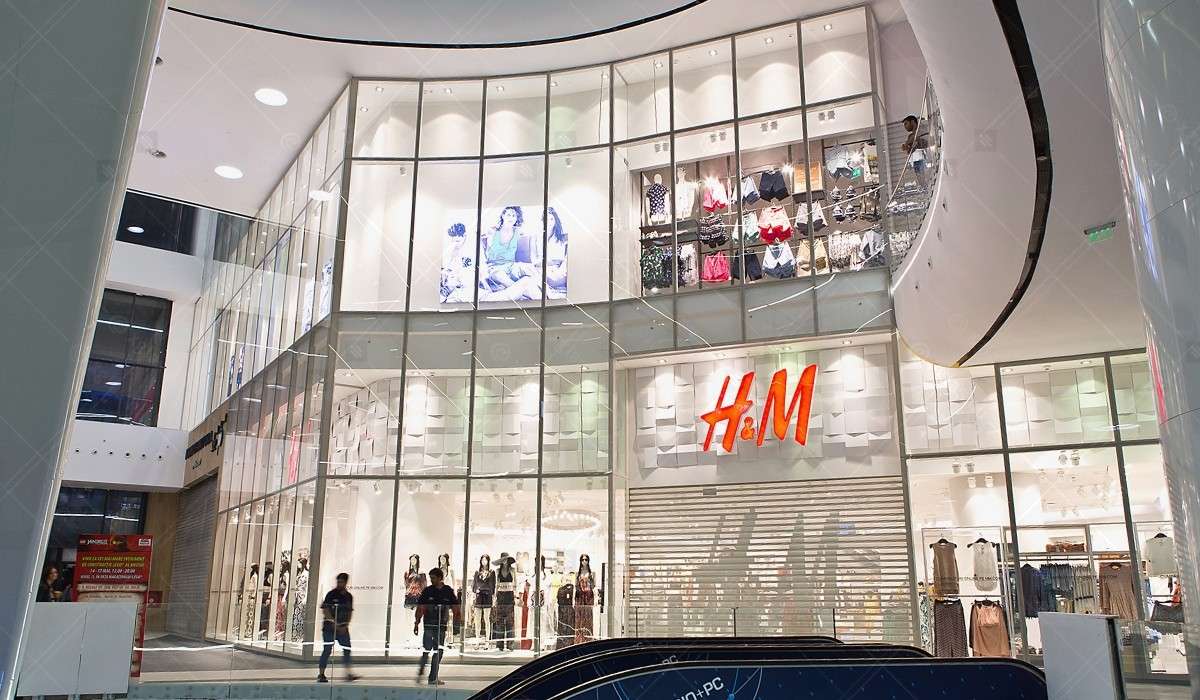 H&M Unirea Flagship